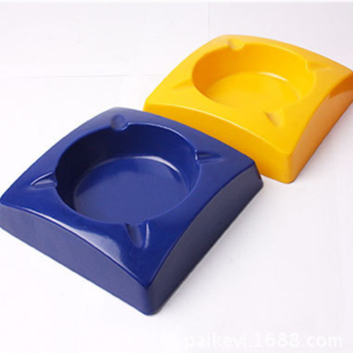 Promotional square shape plastic melamine cigarette ashtray