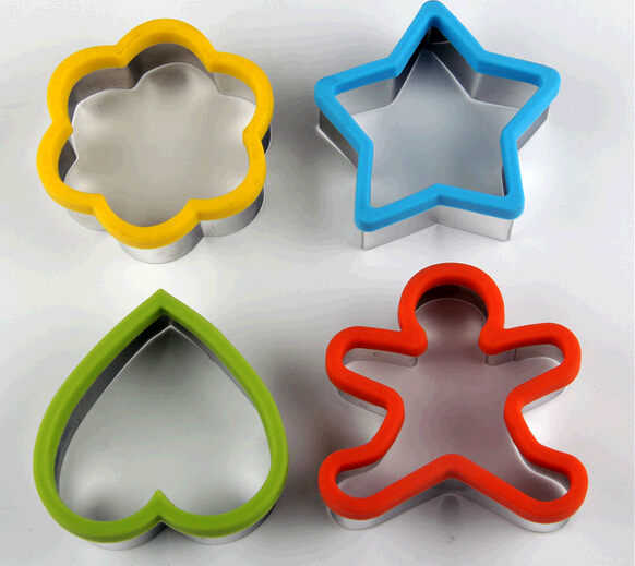Wholesale cheap four sets stainless steel cake moulds