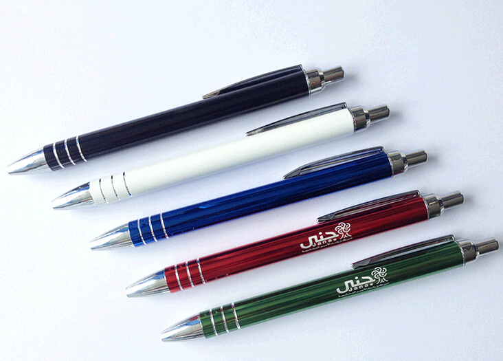 Wholesale good quality cheap with three circle plastic ballpoint pen