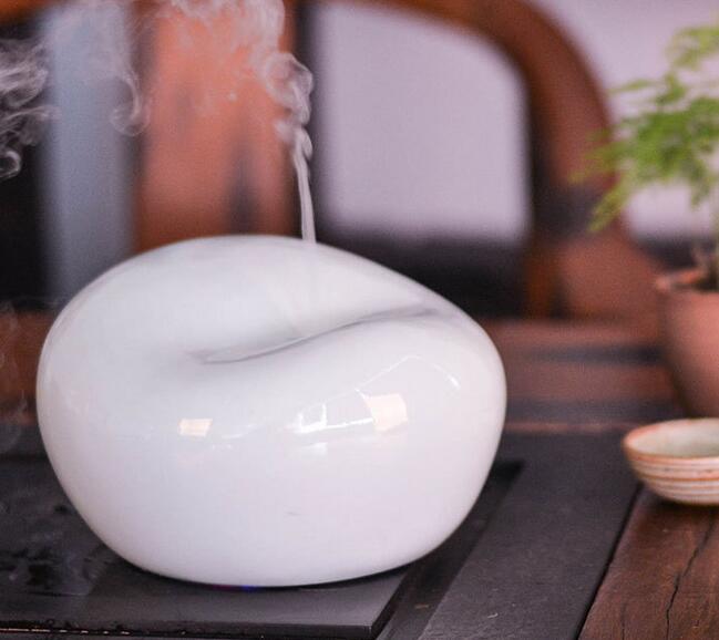 Wholesale 200ml white color ultrasonic aroma humidifier