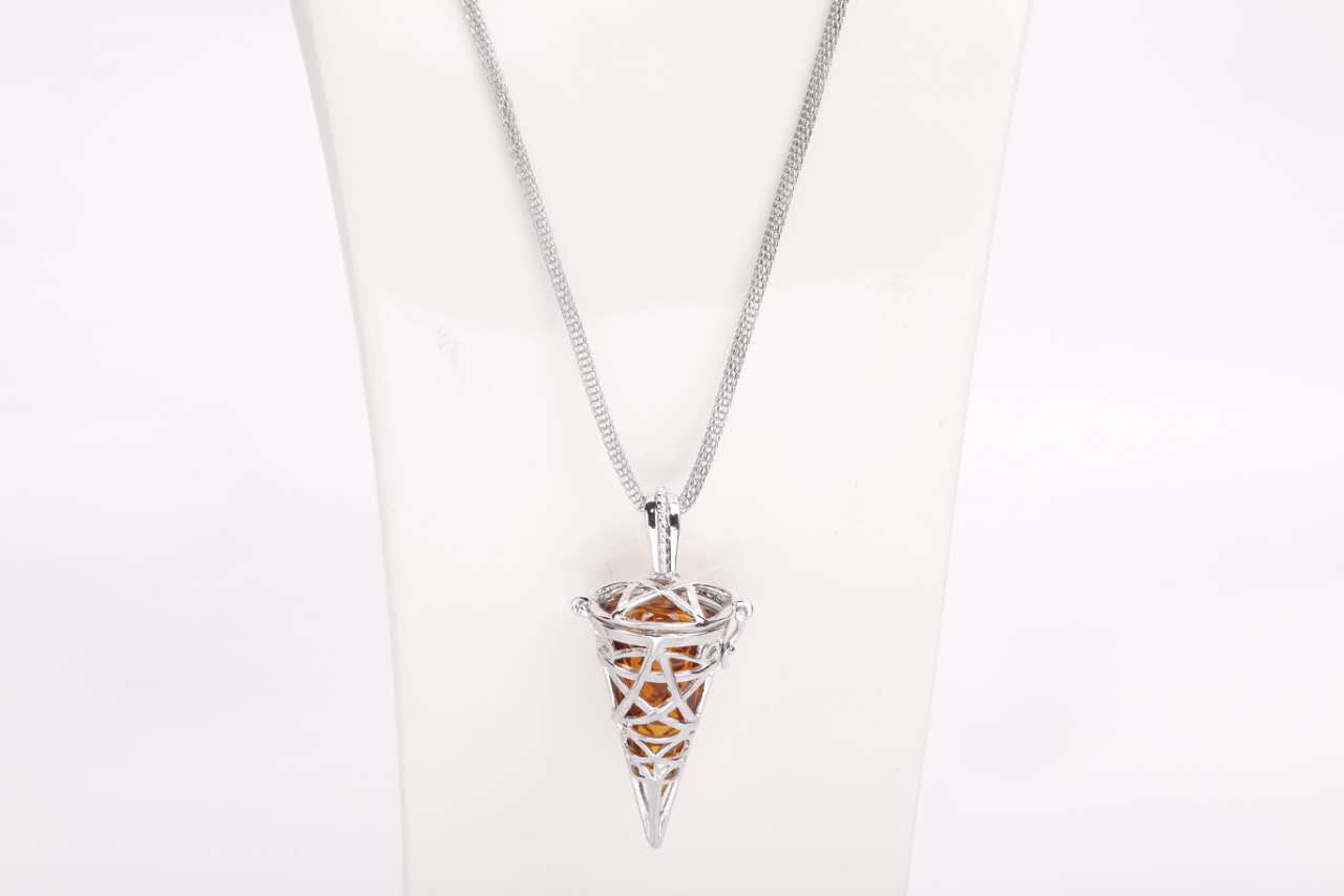 Wholesale vertebral shape metal frame essencial oil necklace
