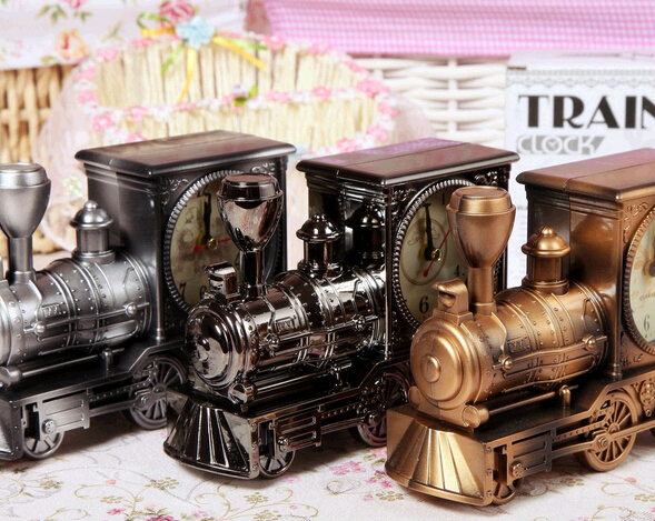 Retro style and fashional style train shape desk clock