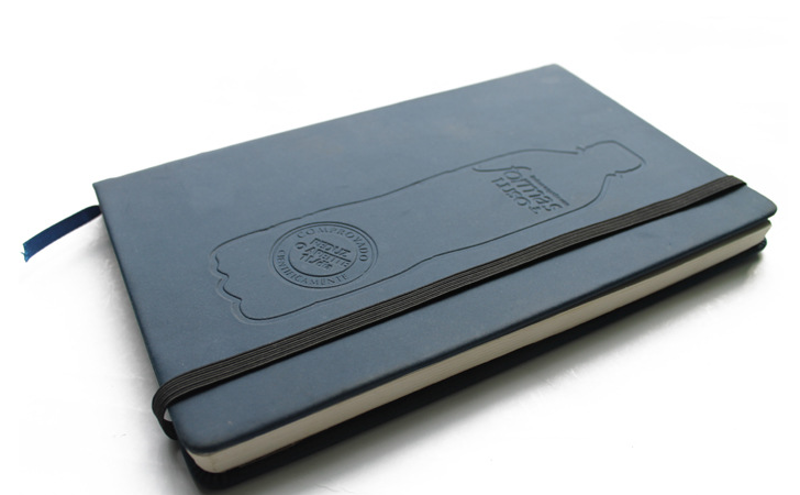 Customize logo blue color a5 size pu notebook with elastic rope