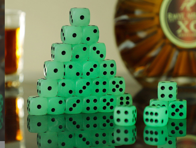 Noctilucent Dice glow in dark Round Corner Six Sides Luminous Dice  Light Cube Custom Acrylic Dice Adult Drinking Board Game